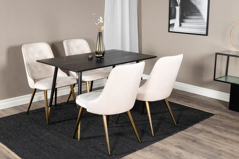 Dipp & Velvet Deluxe Essgruppe mit rechteckigem Esstisch und 4 Samtstühlen in Beige, Gestell Messing gebürstet, im Wohnraum, Ansicht 2