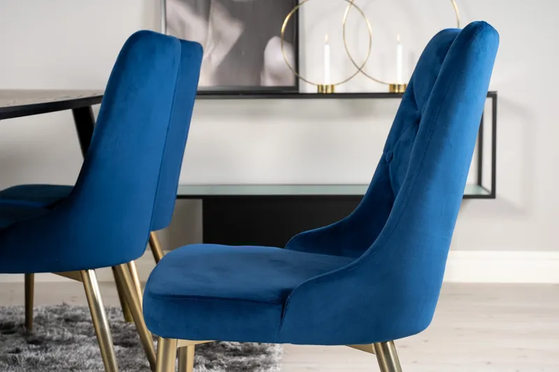 Dipp & Velvet Deluxe Essgruppe mit rechteckigem Esstisch und 6 gepolsterten Stühlen in Blau, Gestell Gold, im Wohnraum, Ansicht 5