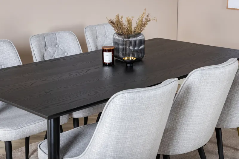 Dipp & Velvet Deluxe Essgruppe mit rechteckigem Esstisch und 6 gepolsterten Stühlen in Hellgrau, Gestell Schwarz, im Wohnraum, Ansicht 4