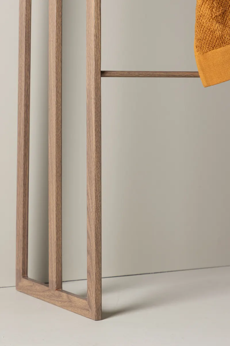 Drammen Garderobe aus Stahl in 30 × 76 × 54 cm, Mokka, im Wohnraum, Ansicht 3