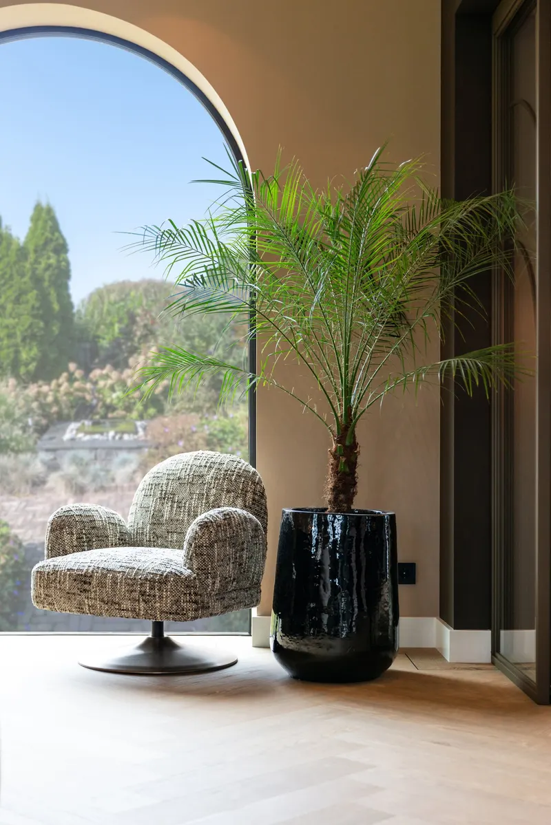 Sessel Kagney, Brown omara, drehbar von Richmond Interiors, Wohnbeispiel 7, im Wohnraum