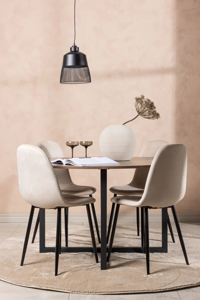 Durango & Polar Essgruppe mit rundem Esstisch und 4 Samtstühlen in Beige, Gestell Schwarz, im Wohnraum, Ansicht 1