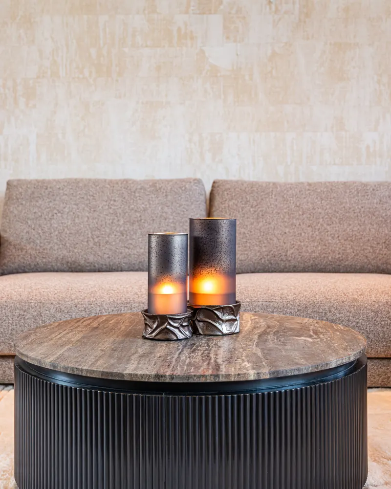 Couchtisch Russo, Ash brown, 90Ø cm von Richmond Interiors, Wohnbeispiel 5, im Wohnraum