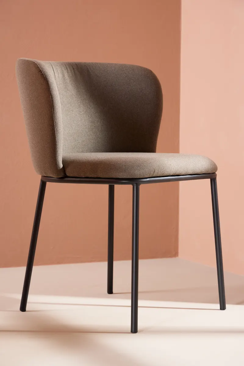 Edina Esszimmerstühle im 2er-Set in Braun, Gestell Schwarz, Polyester in Leinenoptik, im Wohnraum, Ansicht 2