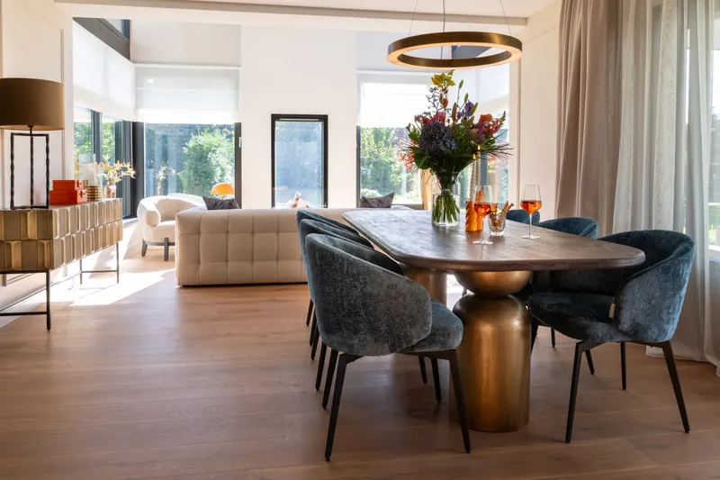 Esstisch Cavo, Braun von Richmond Interiors, Wohnbeispiel 5, im Wohnraum