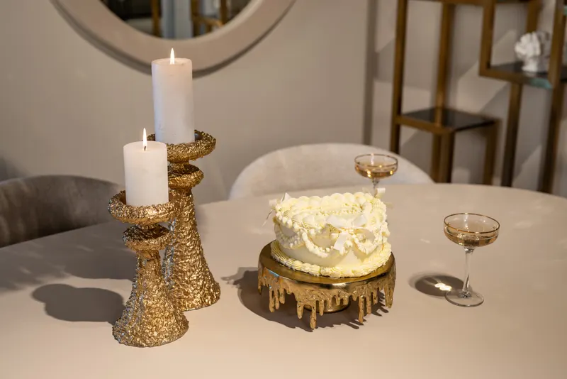 Esstisch Clayton, Beige von Richmond Interiors, Wohnbeispiel 13, im Wohnraum