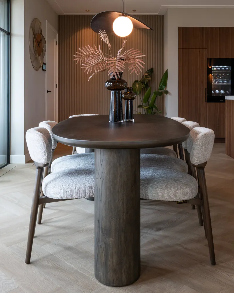 Esstisch Ellington, Braun von Richmond Interiors, Wohnbeispiel 6, im Wohnraum