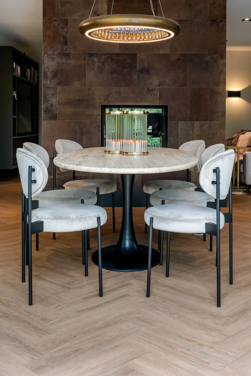 Esstisch Hampton, Schwarz von Richmond Interiors, Wohnbeispiel 12, im Wohnraum