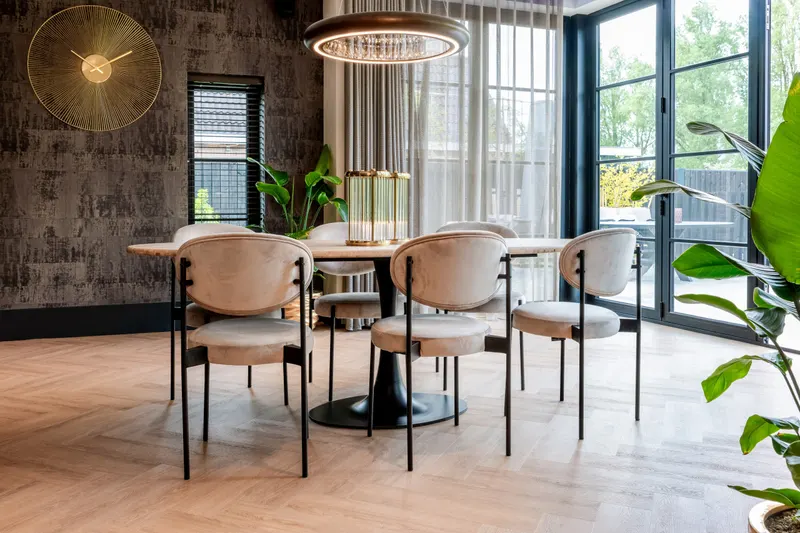 Esstisch Hampton, Schwarz von Richmond Interiors, Wohnbeispiel 4, im Wohnraum