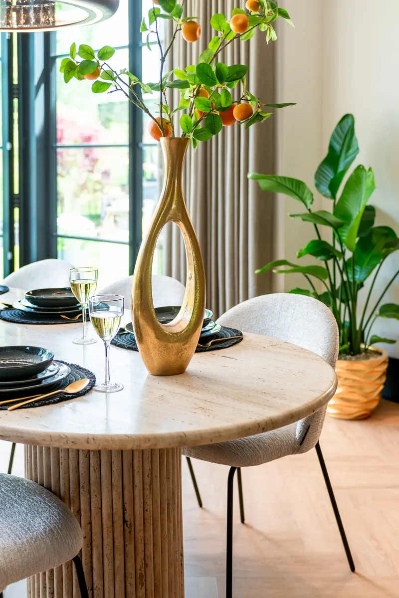 Esstisch La Cantera beige, 240 cm von Richmond Interiors, Wohnbeispiel 7, im Wohnraum