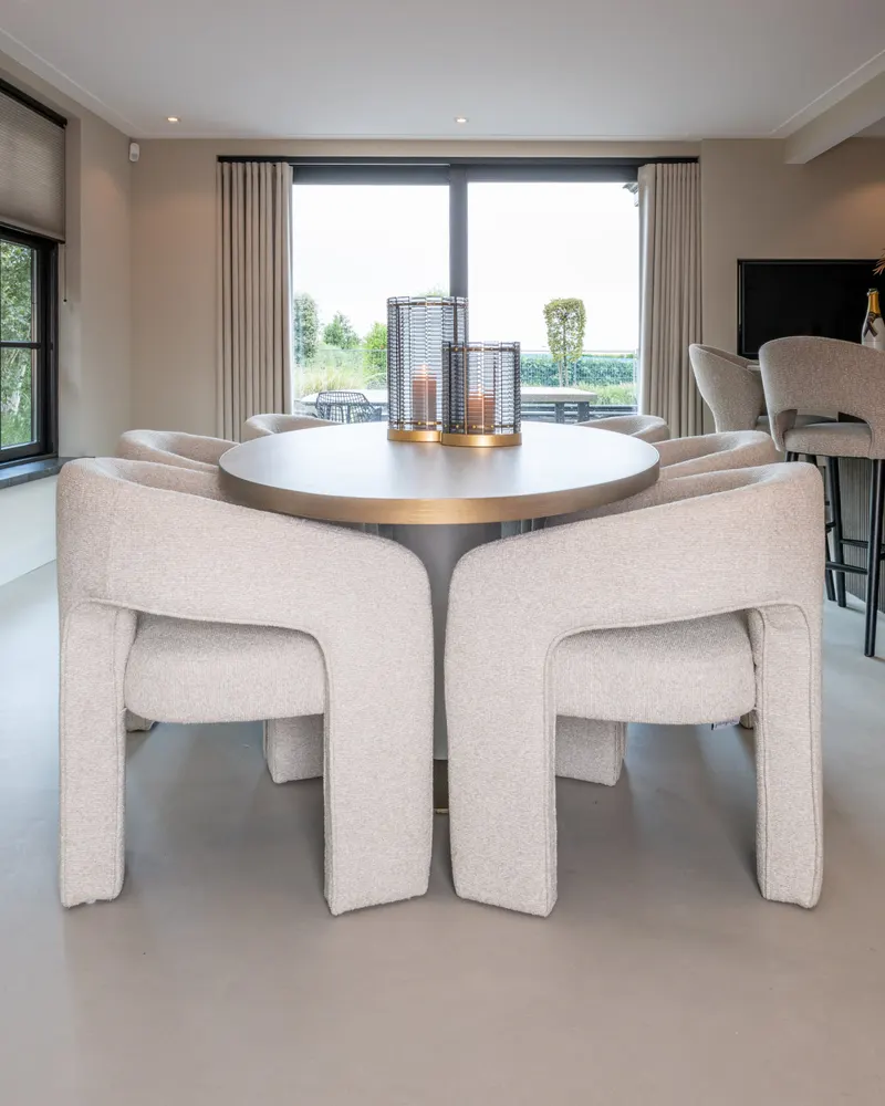 Esstisch Tivoli, Weiß, oval 230 x 110 cm von Richmond Interiors, Wohnbeispiel 7, im Wohnraum