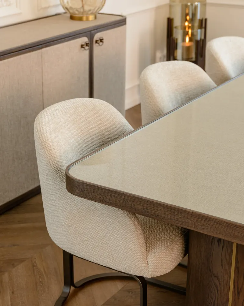 Esstisch Willox länglich 235 x 100 cm, Braun von Richmond Interiors, Wohnbeispiel 9, im Wohnraum