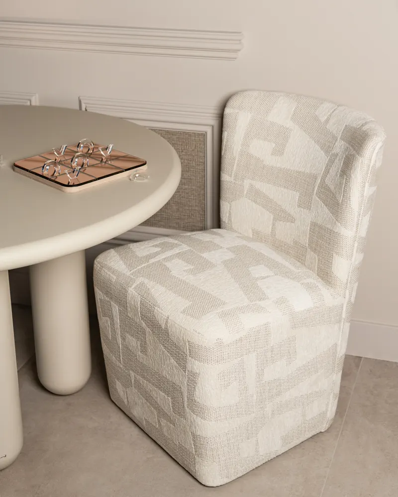 Esszimmerstuhl Lorain, Beige graffic von Richmond Interiors, Wohnbeispiel 8, im Wohnraum