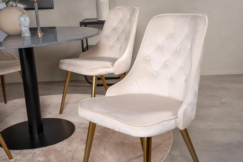Estelle & Velvet Deluxe Essgruppe mit rundem Marmortisch und 4 Polsterstühlen in Dunkelgrau, Gestell Schwarz, Beige, Gestell Messing gebürstet, im Wohnraum, Ansicht 4
