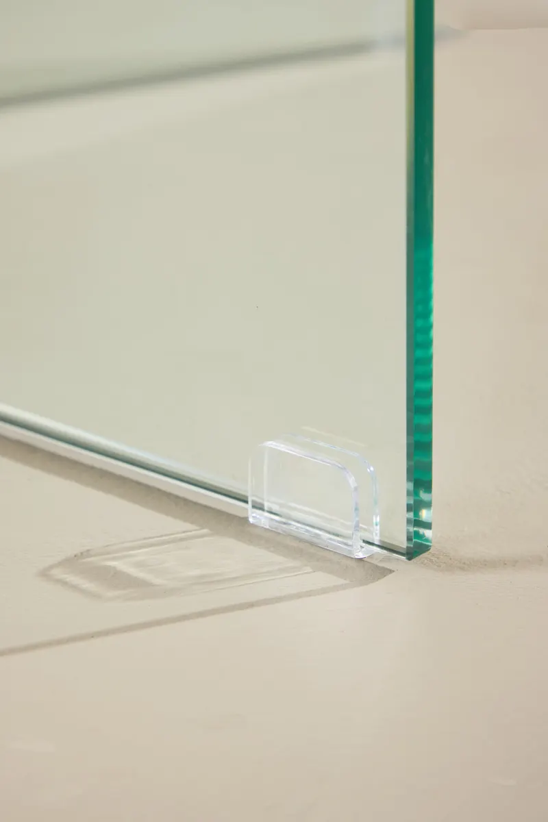 Ester Couchtisch mit Glasbeinen, im Wohnraum, Ansicht 5