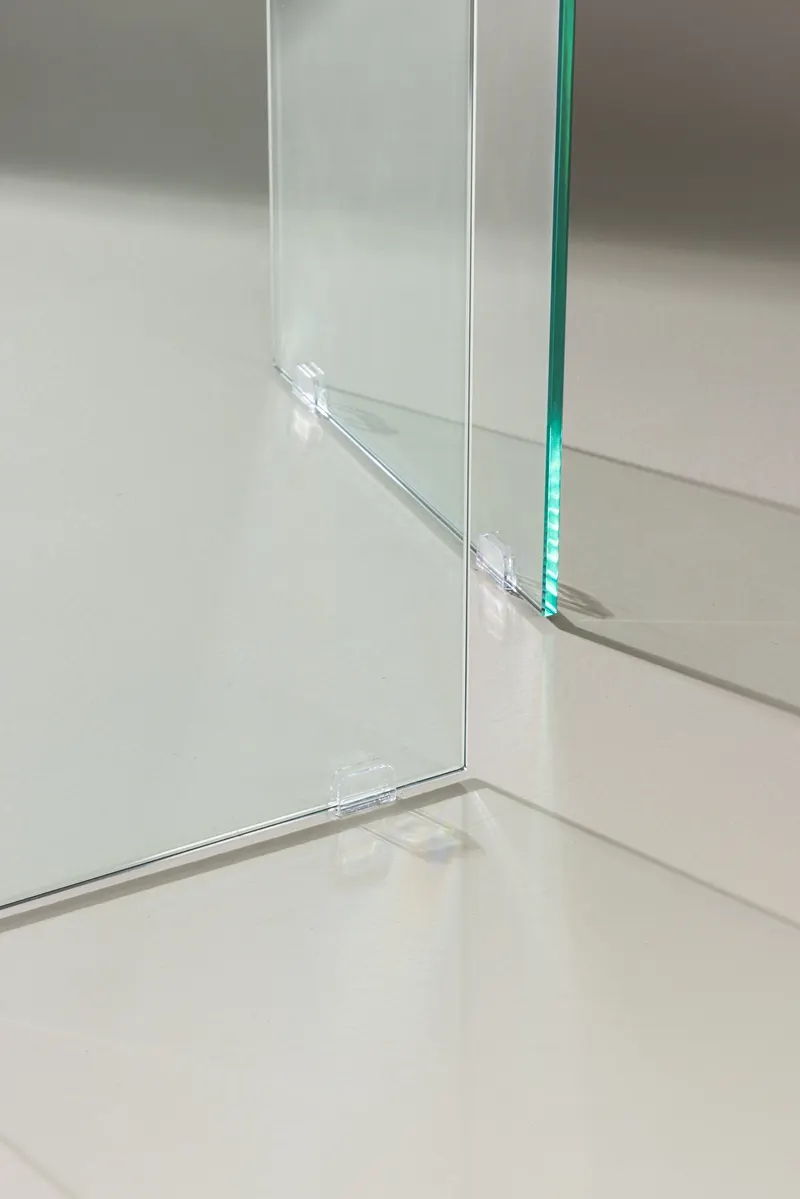 Ester rechteckiger Esstisch 180 × 90 cm mit Glasbeinen, im Wohnraum, Ansicht 3