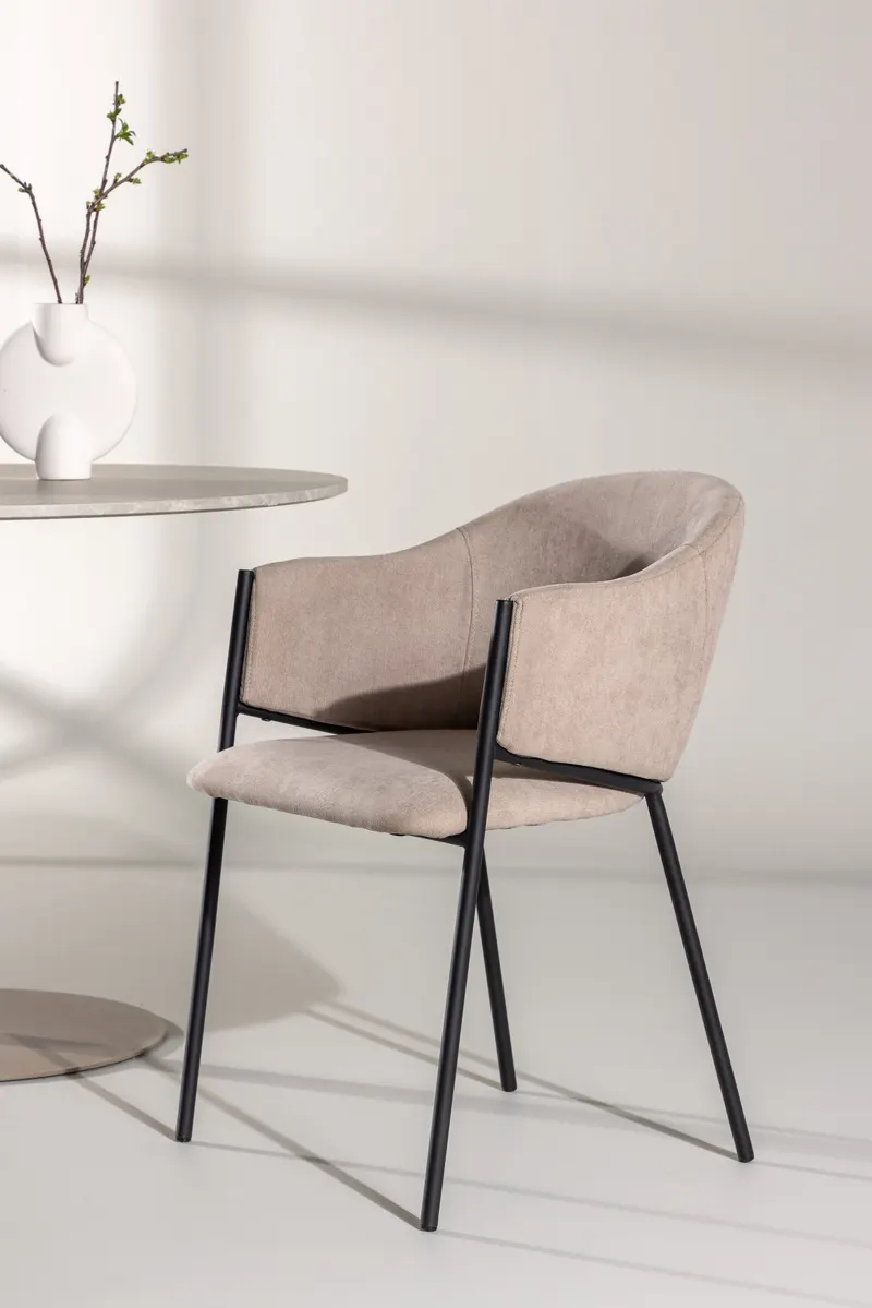 Evelina Esszimmerstühle im 2er-Set in Beige, Gestell Schwarz, Polyester in Leinenoptik, im Wohnraum, Ansicht 1