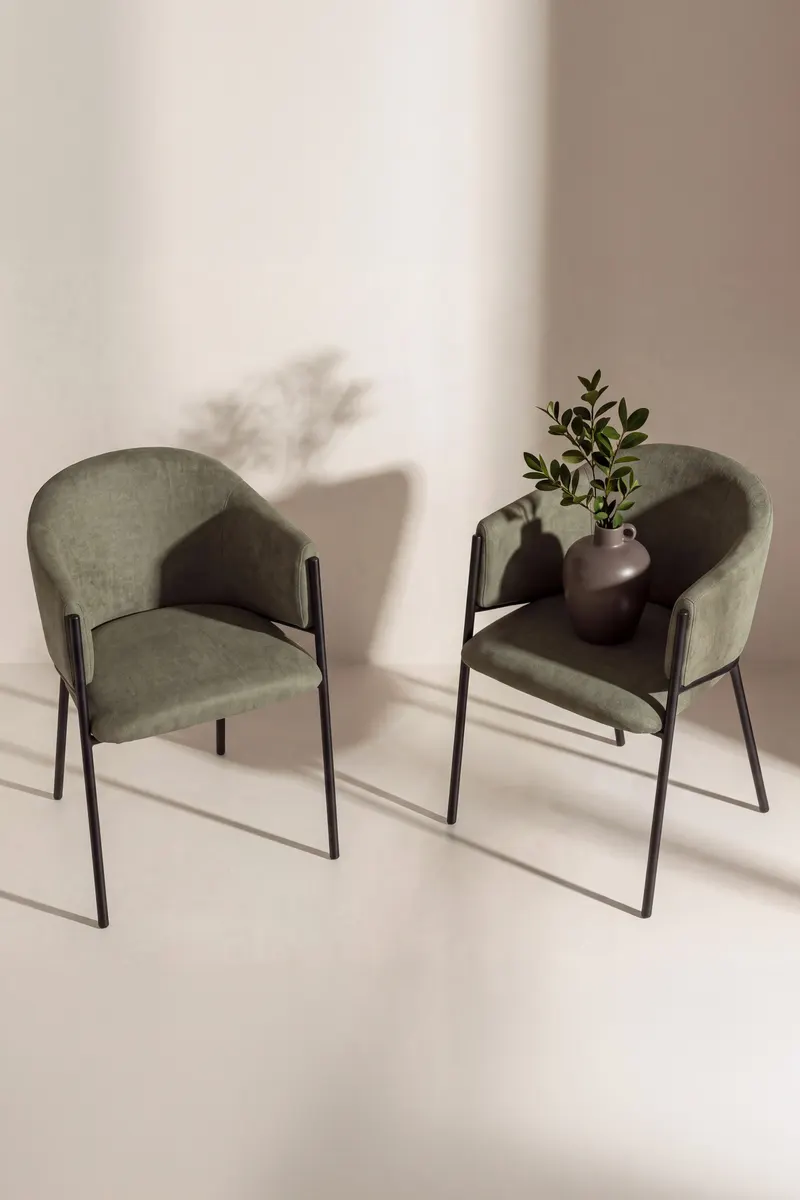 Evelina Esszimmerstühle im 2er-Set in Dunkelgrün, Gestell Schwarz, Polyester in Leinenoptik, im Wohnraum, Ansicht 2