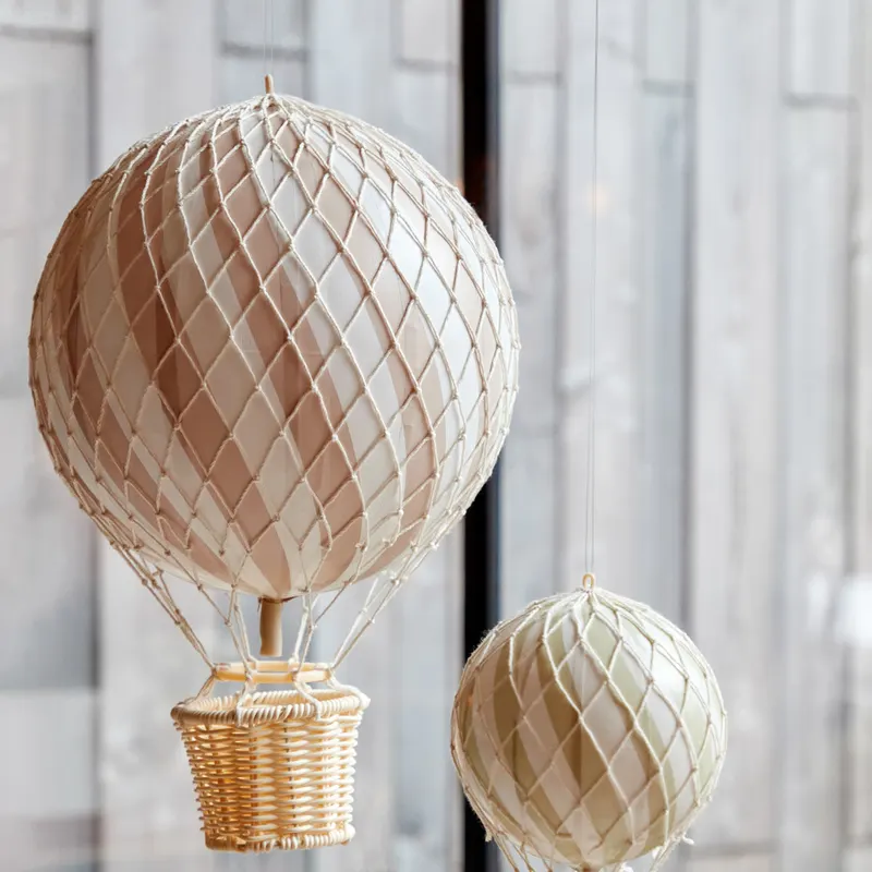 FILIBABBA Heißluftballon-Dekoration aus recyceltem Kunststoff, Grün, 10 cm, Ansicht 3