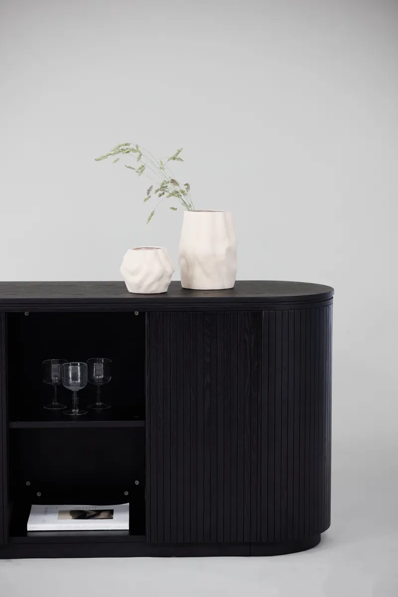 Fjällbacka ovales Sideboard, im Wohnraum, Ansicht 1