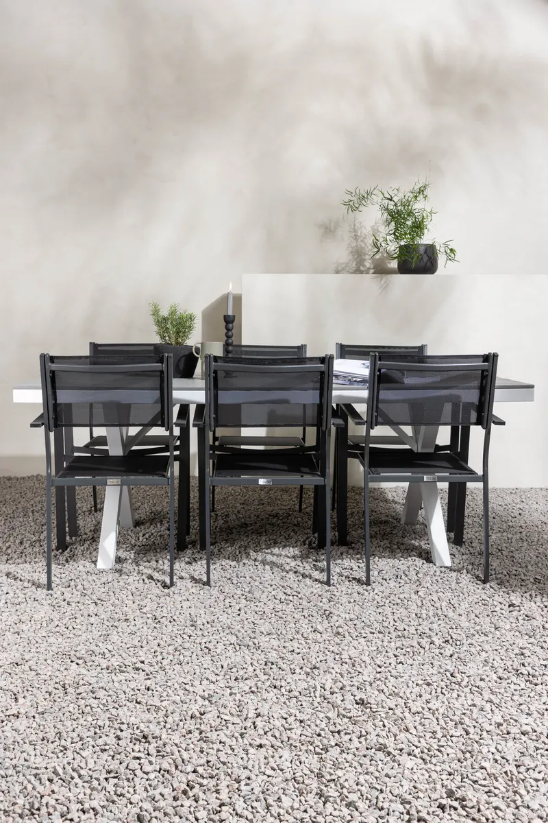 Garcia & Copacabana Gartenmöbel-Set mit hellem Tisch und 6 Stühlen, im Wohnraum, Ansicht 1