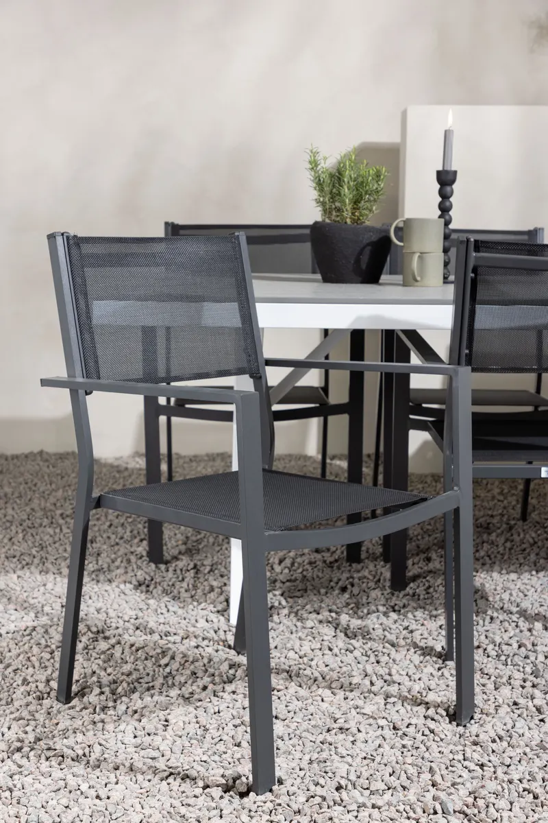 Garcia & Copacabana Gartenmöbel-Set mit hellem Tisch und 6 Stühlen, im Wohnraum, Ansicht 2