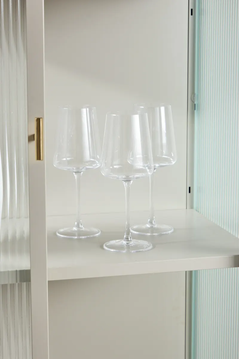 Garis Sideboard aus Stahl mit Glastüren in 40 × 160 × 70 cm, Beige, im Wohnraum, Ansicht 3