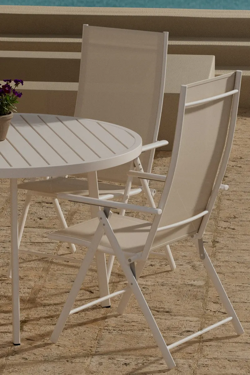 Giardini & Levanzo Gartenmöbel-Set rund mit 4 Klappstühlen in Beige, im Wohnraum, Ansicht 2