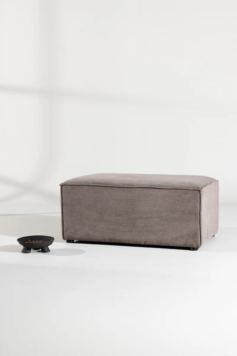 Gillholmen rechteckiger Polsterhocker in 60 × 41 × 92 cm, Braun, Gestell Schwarz, Polyester-Cord, im Wohnraum, Ansicht 1