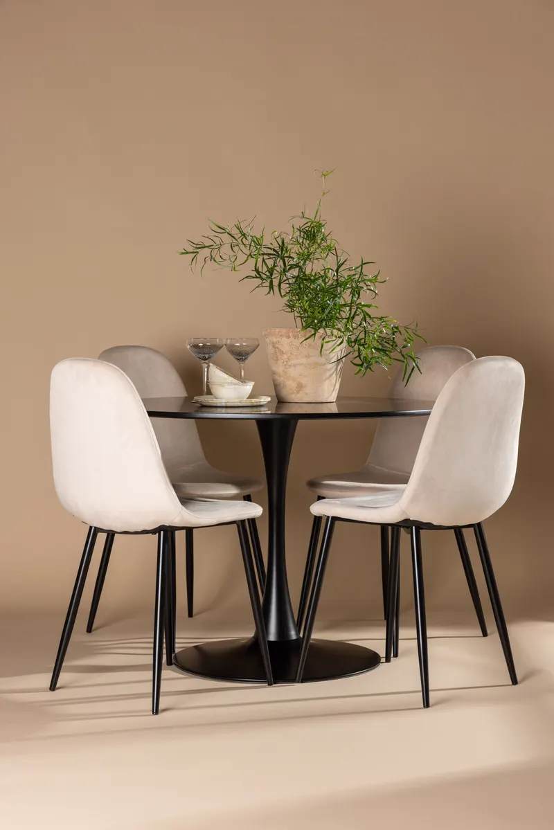 Glade & Polar Essgruppe mit rundem Esstisch auf Trompetenfuß und 4 Samtstühlen in Beige, Gestell Schwarz, im Wohnraum, Ansicht 1