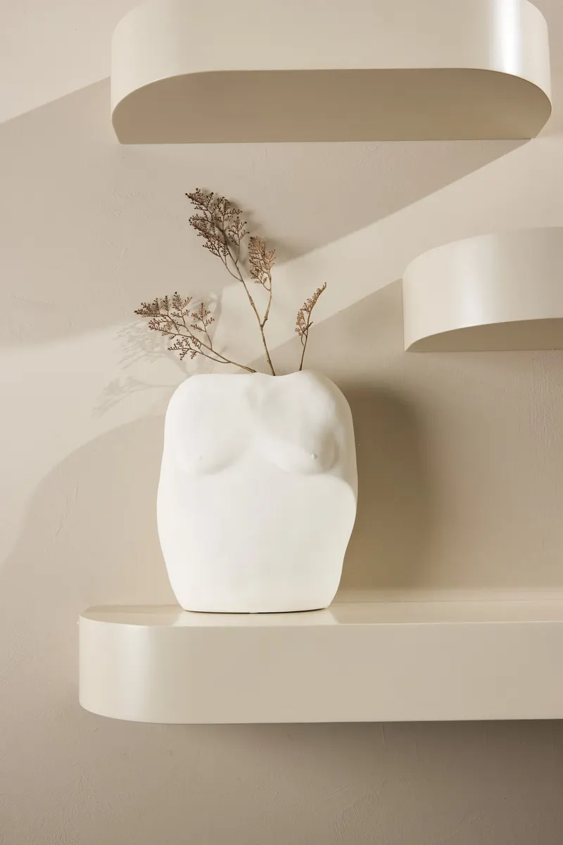 Glow Wandregal-Set aus drei Borden, im Wohnraum, Ansicht 2
