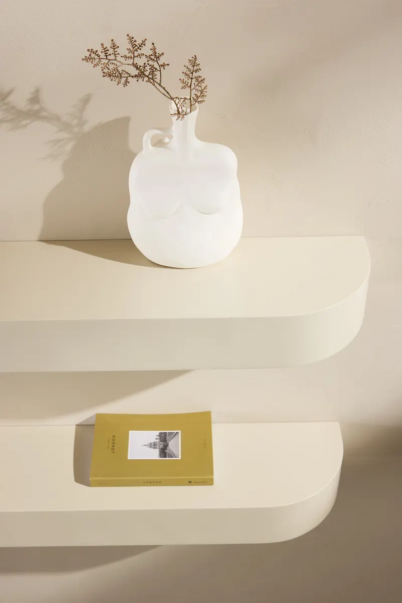 Glow Wandregal-Set aus drei Borden, im Wohnraum, Ansicht 4