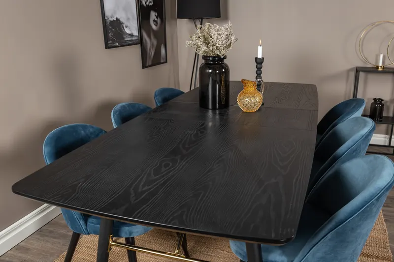 Gold & Velvet Essgruppe mit ausziehbarem Esstisch und 6 Polsterstühlen in Blau, Gestell Schwarz, im Wohnraum, Ansicht 4
