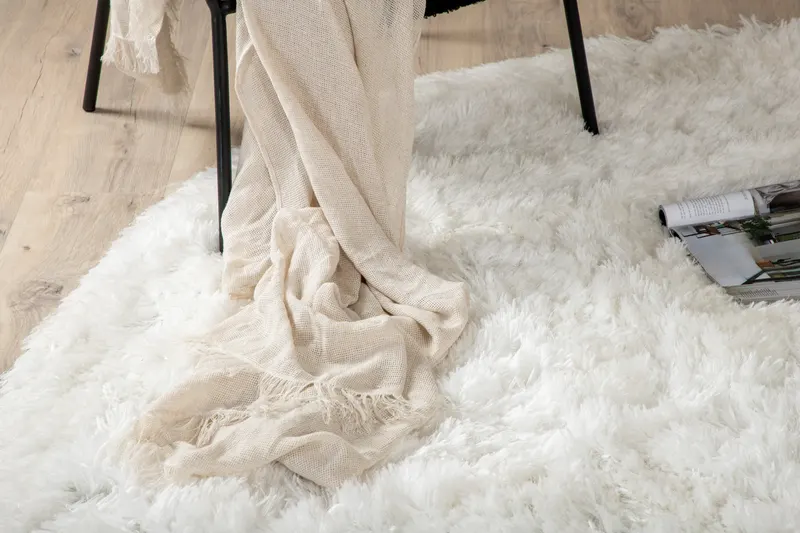 Grace runder Hochflor-Teppich Ø 200 cm, im Wohnraum, Ansicht 2