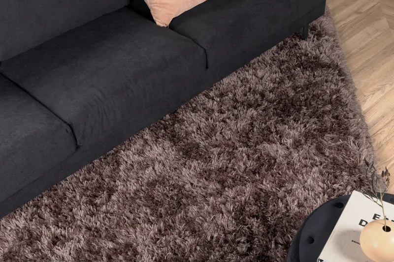 Grace Hochflor-Teppich mit Glanz in 300 × 200 cm, Braun, im Wohnraum, Ansicht 2