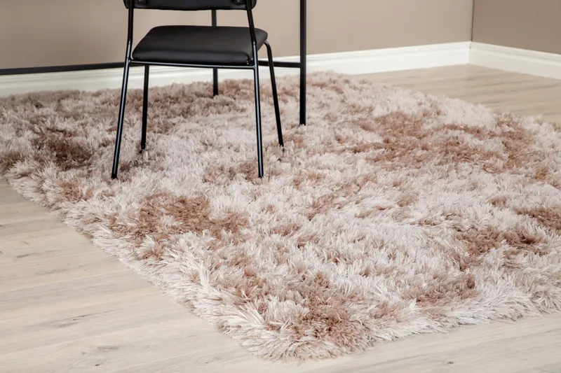 Grace Hochflor-Teppich mit Glanz in 230 × 160 cm, Beige, im Wohnraum, Ansicht 2