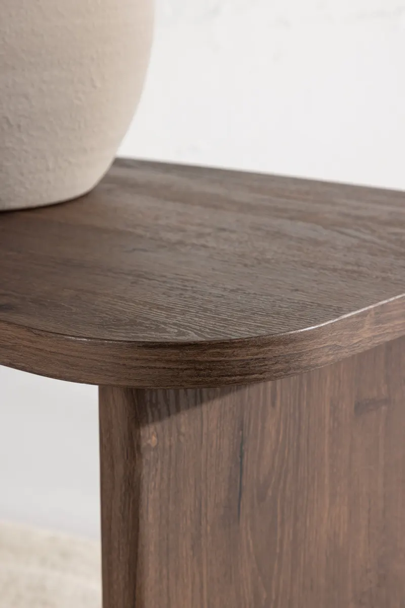Grönvik Couchtisch mit gerundeter Platte auf zwei Wangen in 70 × 45 cm, Mokka, im Wohnraum, Ansicht 4