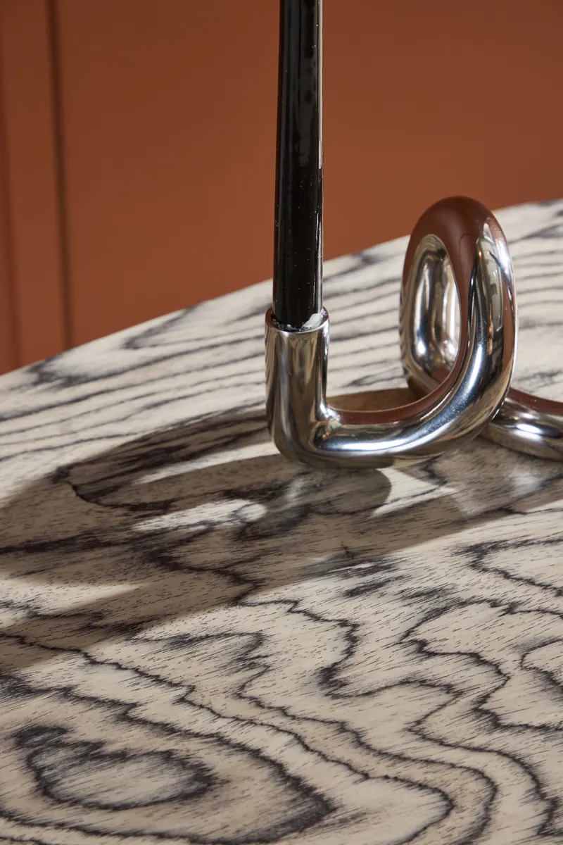 Grönvik Couchtisch mit gerundeter Platte auf zwei Wangen in 70 × 45 cm, Grau, im Wohnraum, Ansicht 5
