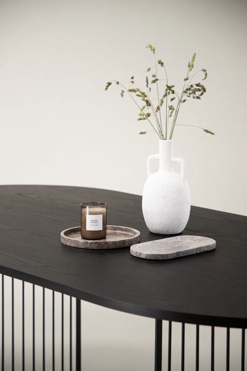 Hamneskär ovaler Esstisch 220 × 110 cm in Schwarz, im Wohnraum, Ansicht 3