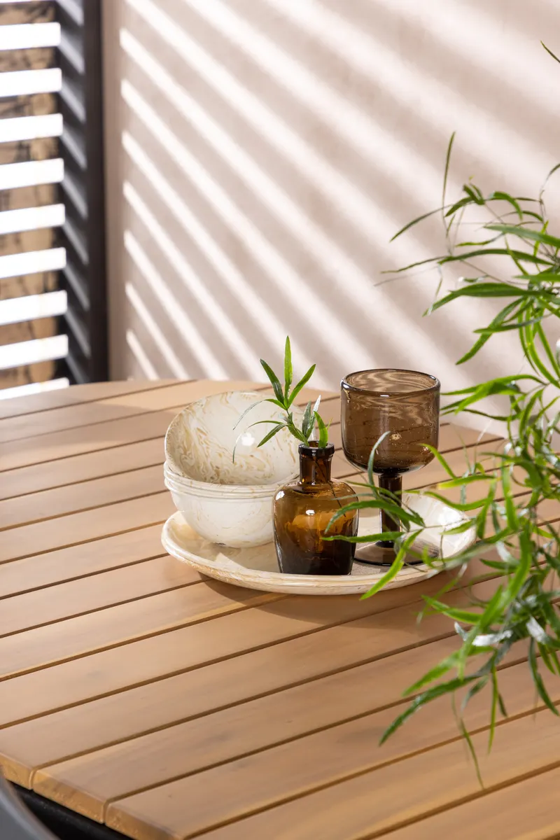 Holmbeck & Tablas Gartenmöbel-Set mit 6 Stühlen, im Wohnraum, Ansicht 3
