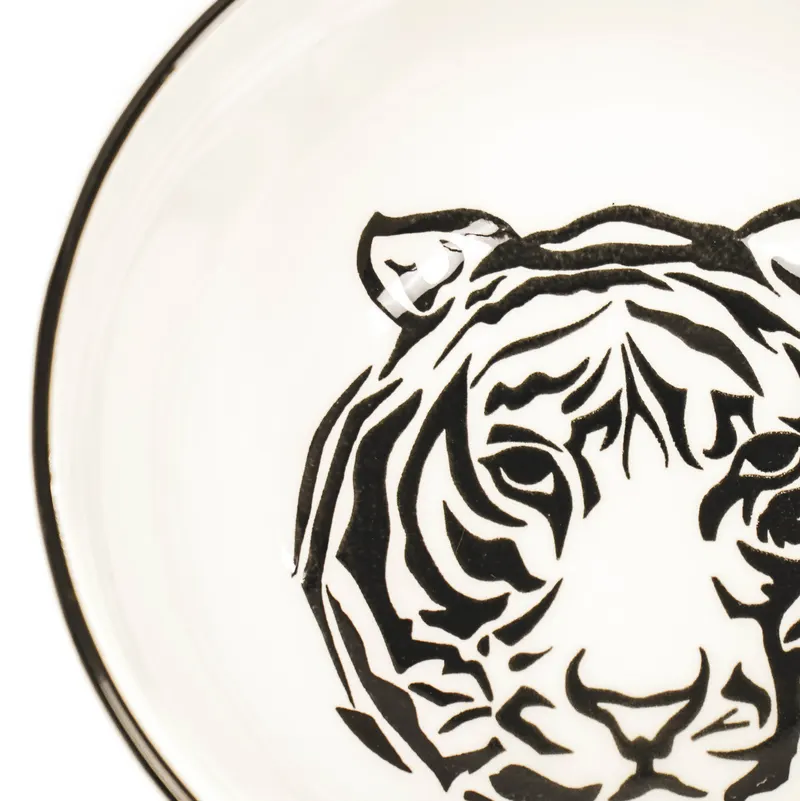 Tiger-Schale aus Porzellan mit schwarzem Rand von Housevitamin in Weiß mit schwarzem Rand, Ø 15 cm, Ansicht 3