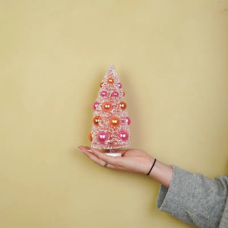 Künstlicher Weihnachtsbaum aus Sisal und Kunststoff von Housevitamin in Pink, Ansicht 2