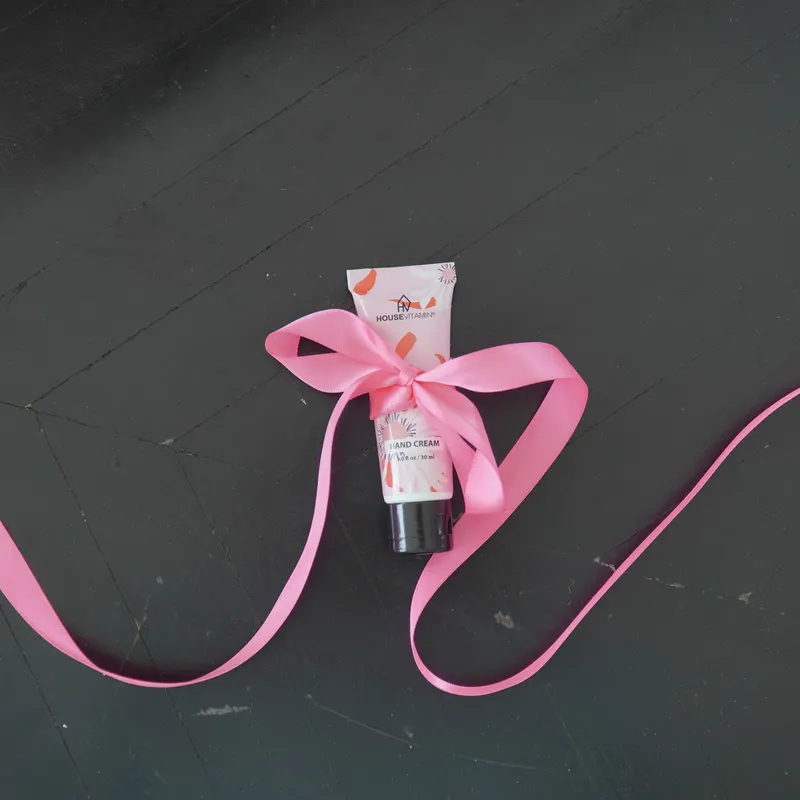 Vegane Handcreme Peony Blush in der Mini-Tube, 30 ml von Housevitamin, Ansicht 8