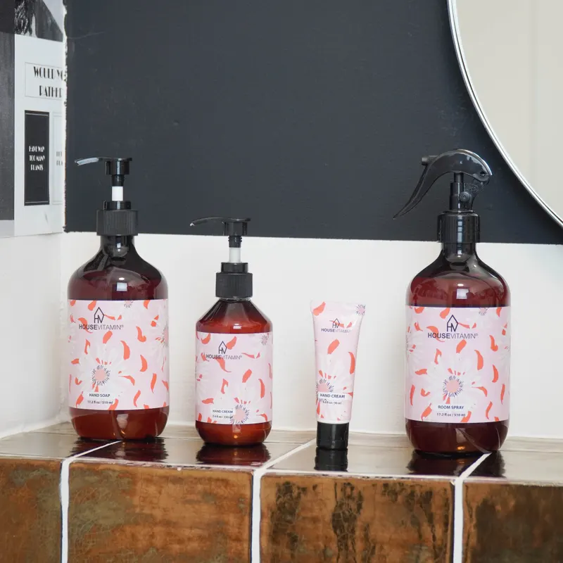 Vegane Handcreme mit Pfingstrosenduft im Pumpflakon von Housevitamin, Ansicht 5