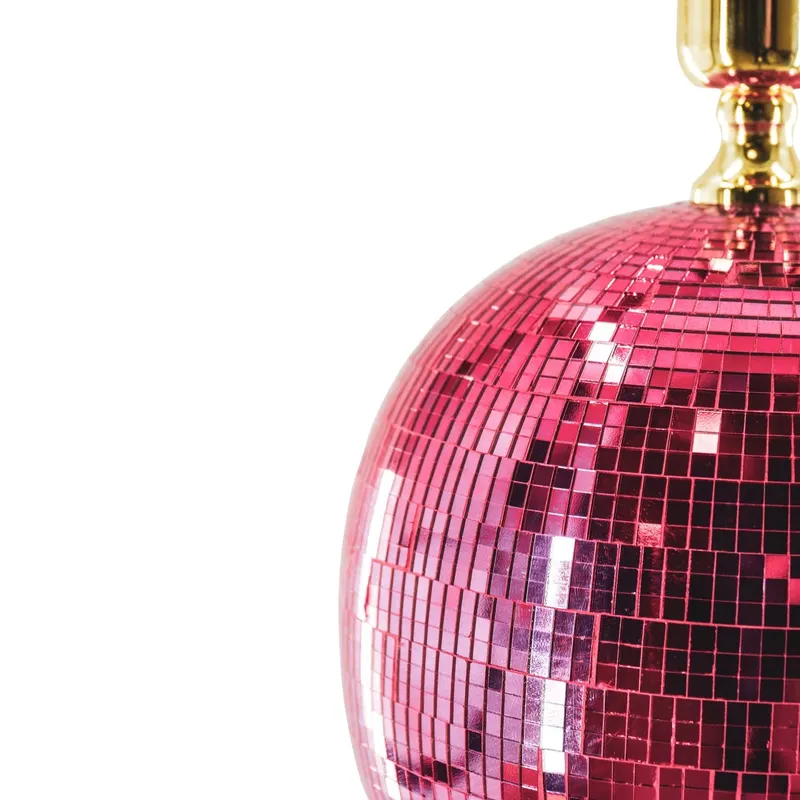Disco-Tischlampe aus Glas mit Spiegelplättchen von Housevitamin in Pink, 20 × 20 × 20 cm, Ansicht 4