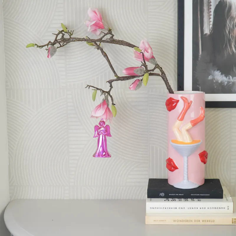 Christbaumschmuck Engel aus Kunststoff mit irisierendem Glanz von Housevitamin in Rosa, 6 × 5,5 × 11 cm, Ansicht 4