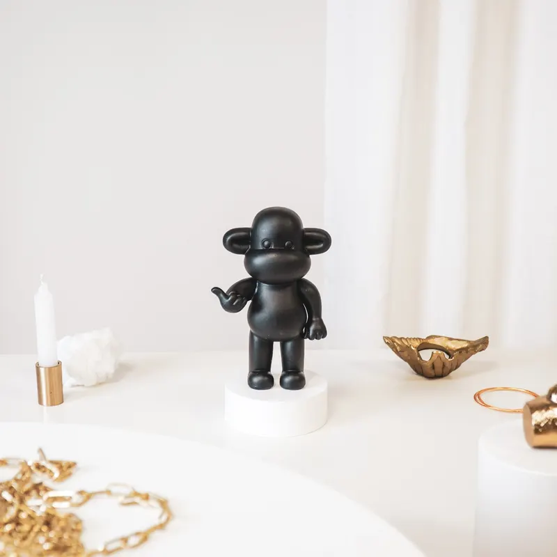 Dekofigur Affe „The Legend“ aus Polyresin mit Hang-Loose-Geste von Housevitamin in Schwarz, 11 × 7 × 19 cm, Ansicht 12