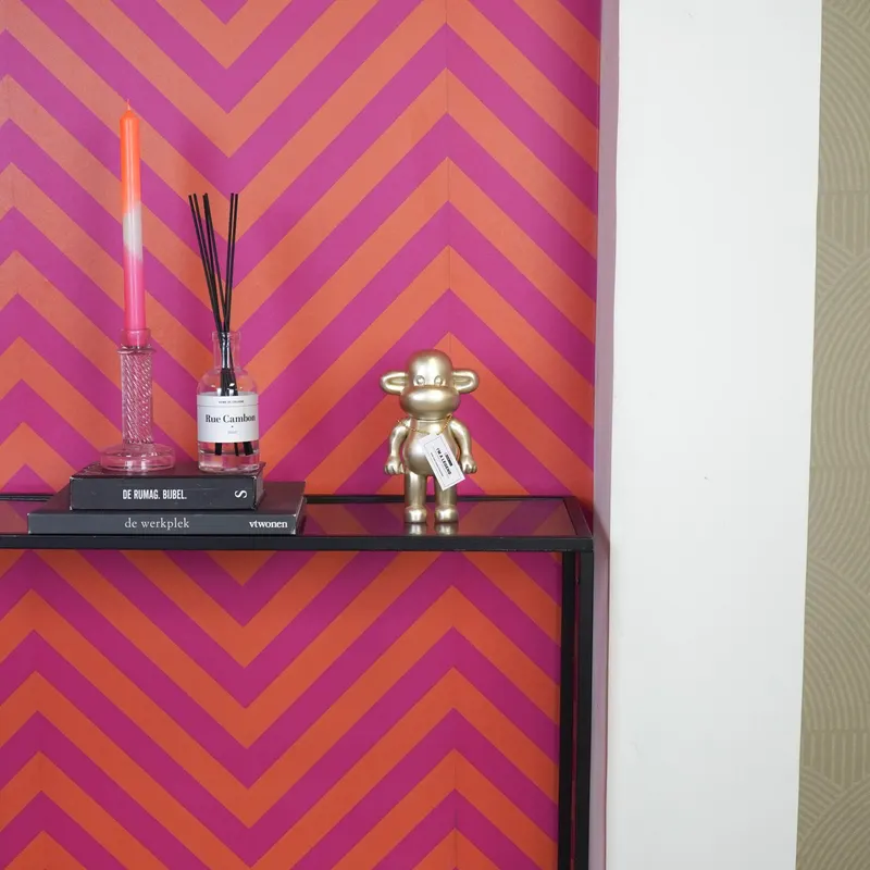 Dekofigur „The Legend“, Affe aus Polyresin von Housevitamin in Gold, 11 × 7 × 19 cm, Ansicht 2