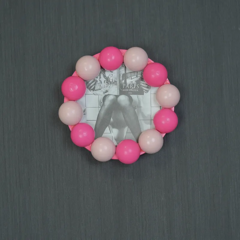 Bilderrahmen Bubbles aus MDF in Hellrosa und Neonpink von Housevitamin in Hellrosa und Neonpink, 14,5 × 14,5 cm, Ansicht 4