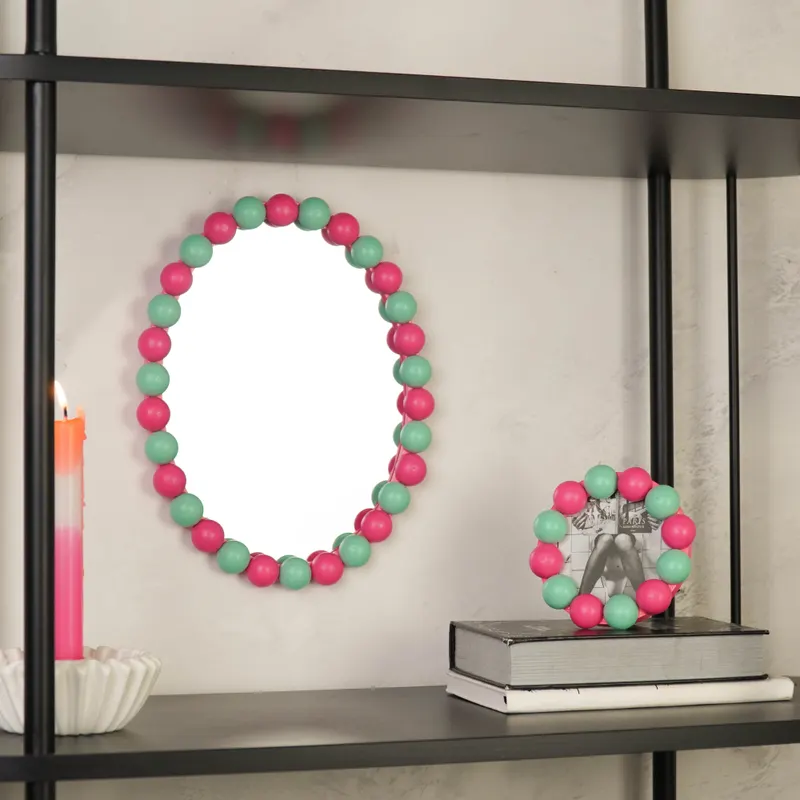 Bilderrahmen Bubbles aus MDF mit Perlenrand von Housevitamin in Neonpink/Mint, 14,5 × 14,5 cm, Ansicht 3